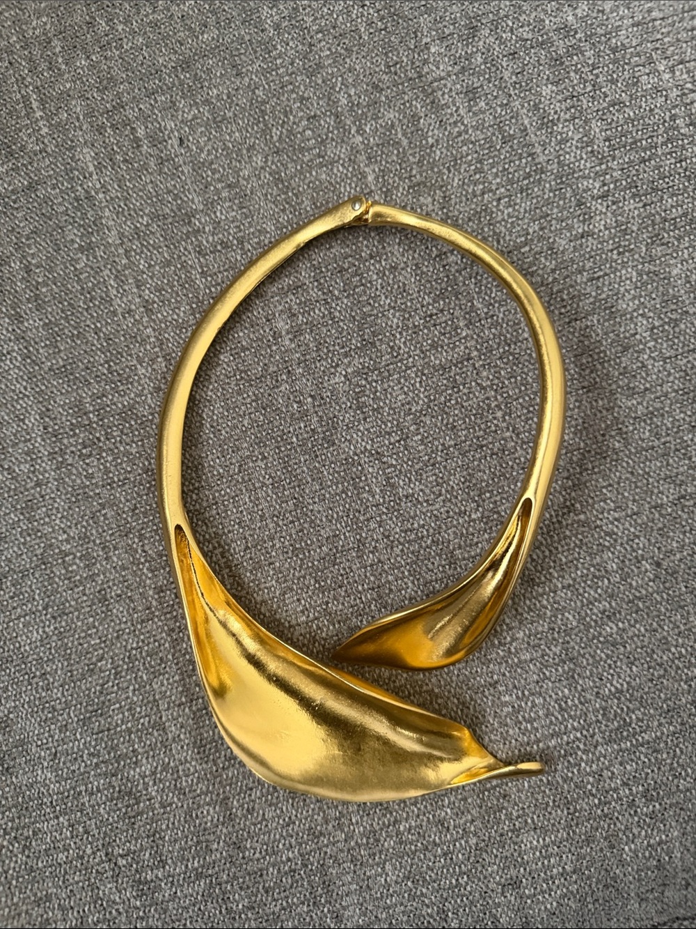 JLUXLABEL Gold Mara Nexklace - Picture 2 of 4